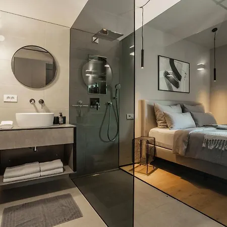 Bewegte Berge Kaštelir