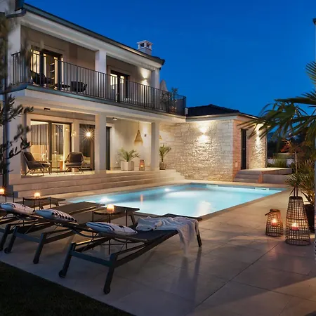 빌라 Bewegte Berge *