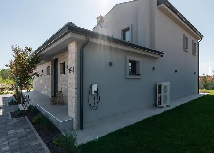 Bewegte Berge * Kaštelir